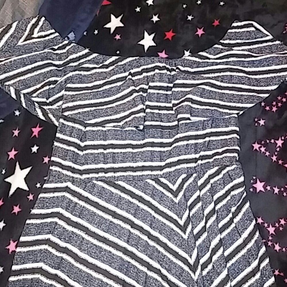 Dress - Picture 3 of 4